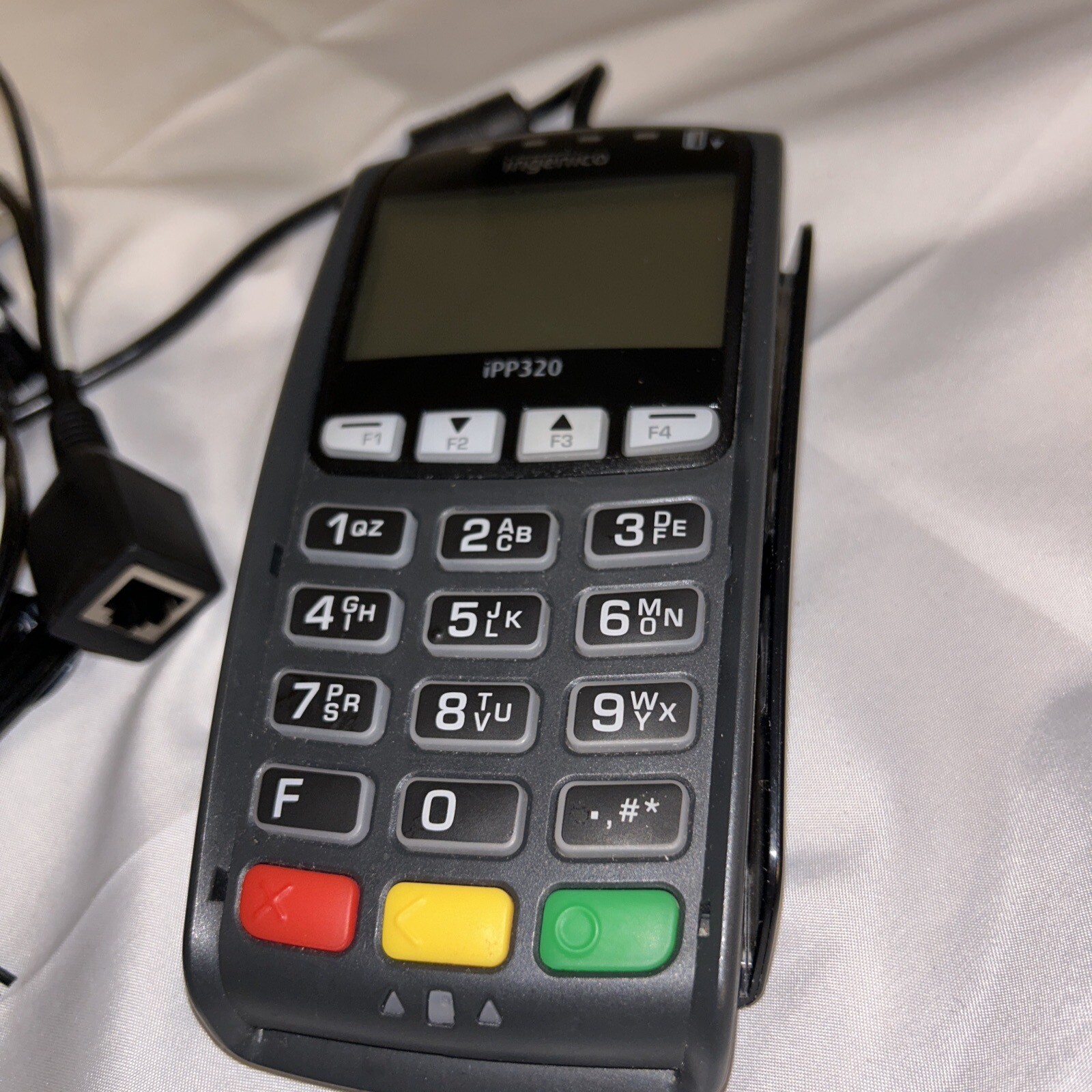 Ingenico iPP320 Credit Card Payment Terminal and Power Adapter