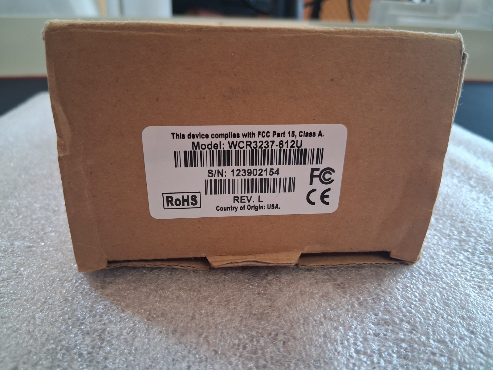 Idtech WCR3237-612U Omni Barcode and MagStripe Reader, Track 1, 2