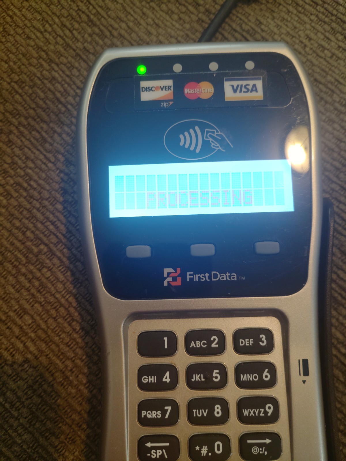 First Data FD-35 Pin Pad Credit Card Reader( Powers On Untested)