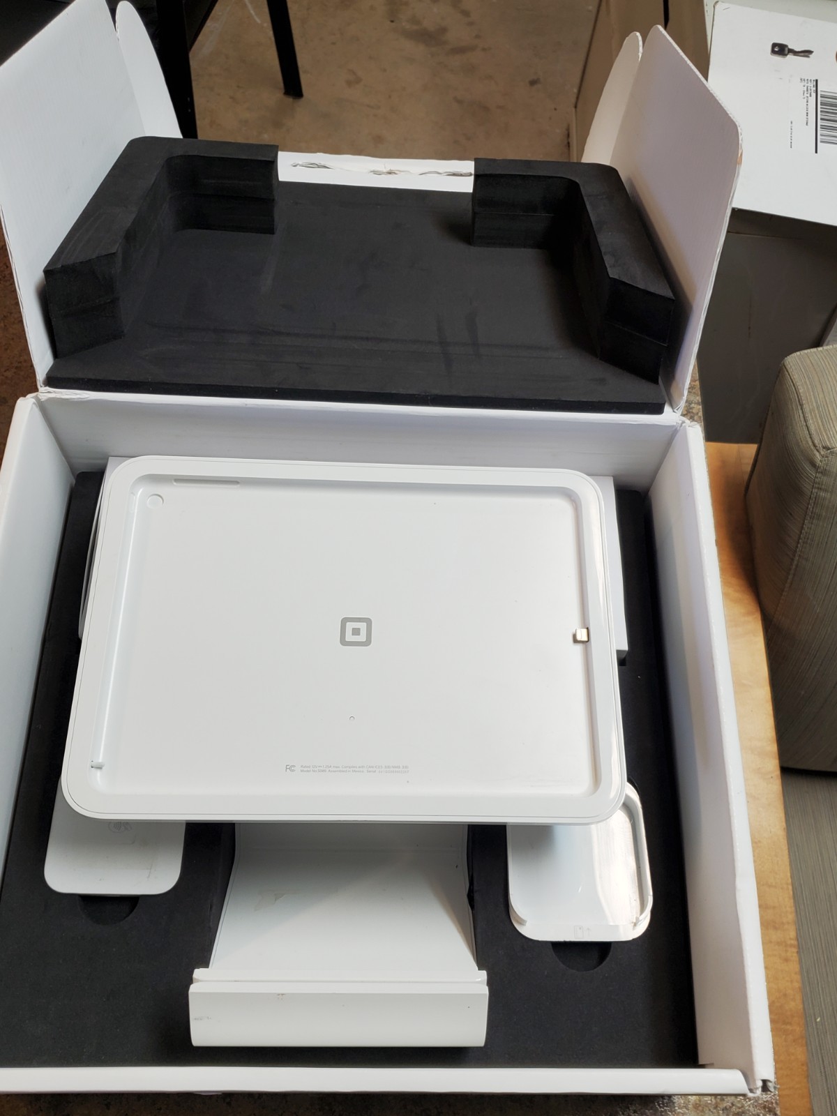 Square Stand iPad POS Credit Card Terminal Kit, Wired, Model S041U White