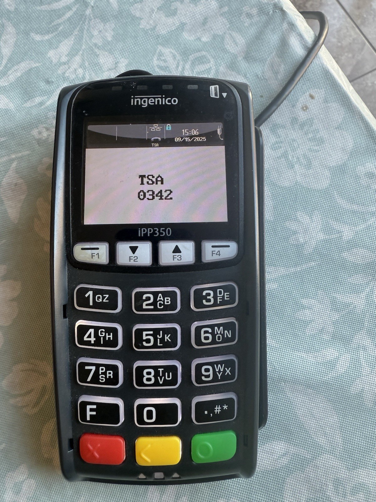 Ingenico iPP350 Credit Debit Card Reader With Power Cord Used