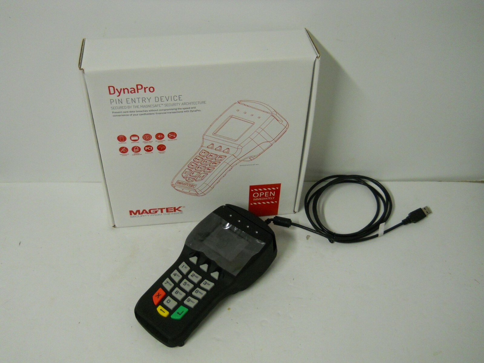 MagTek Dynapro 30056001 Payment Terminal Credit Card Reader Pin Pad EMV RFID