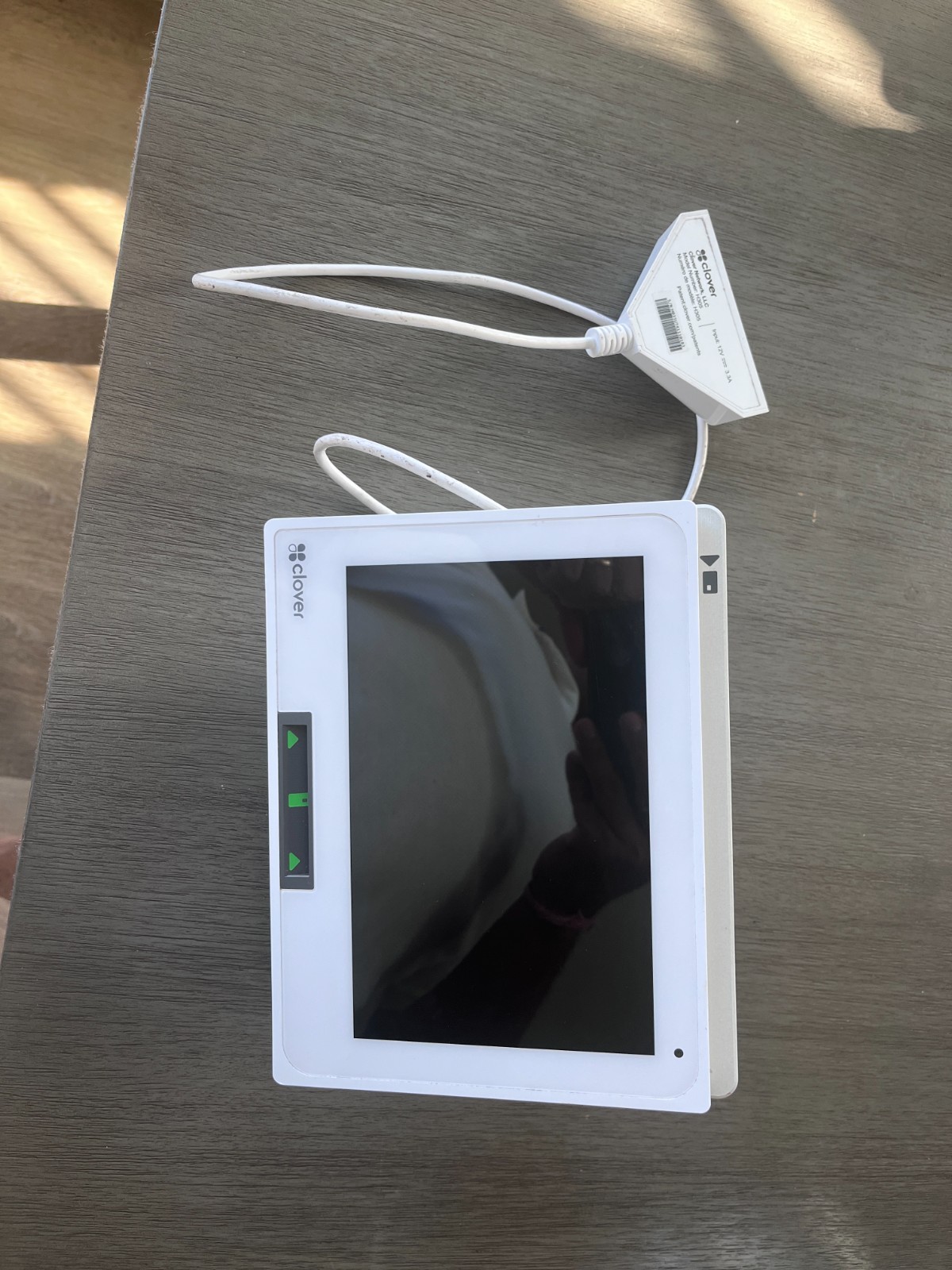 Clover Mini C302U POS System (Wi-Fi + Cellular) with USB Hub Excellent Condition