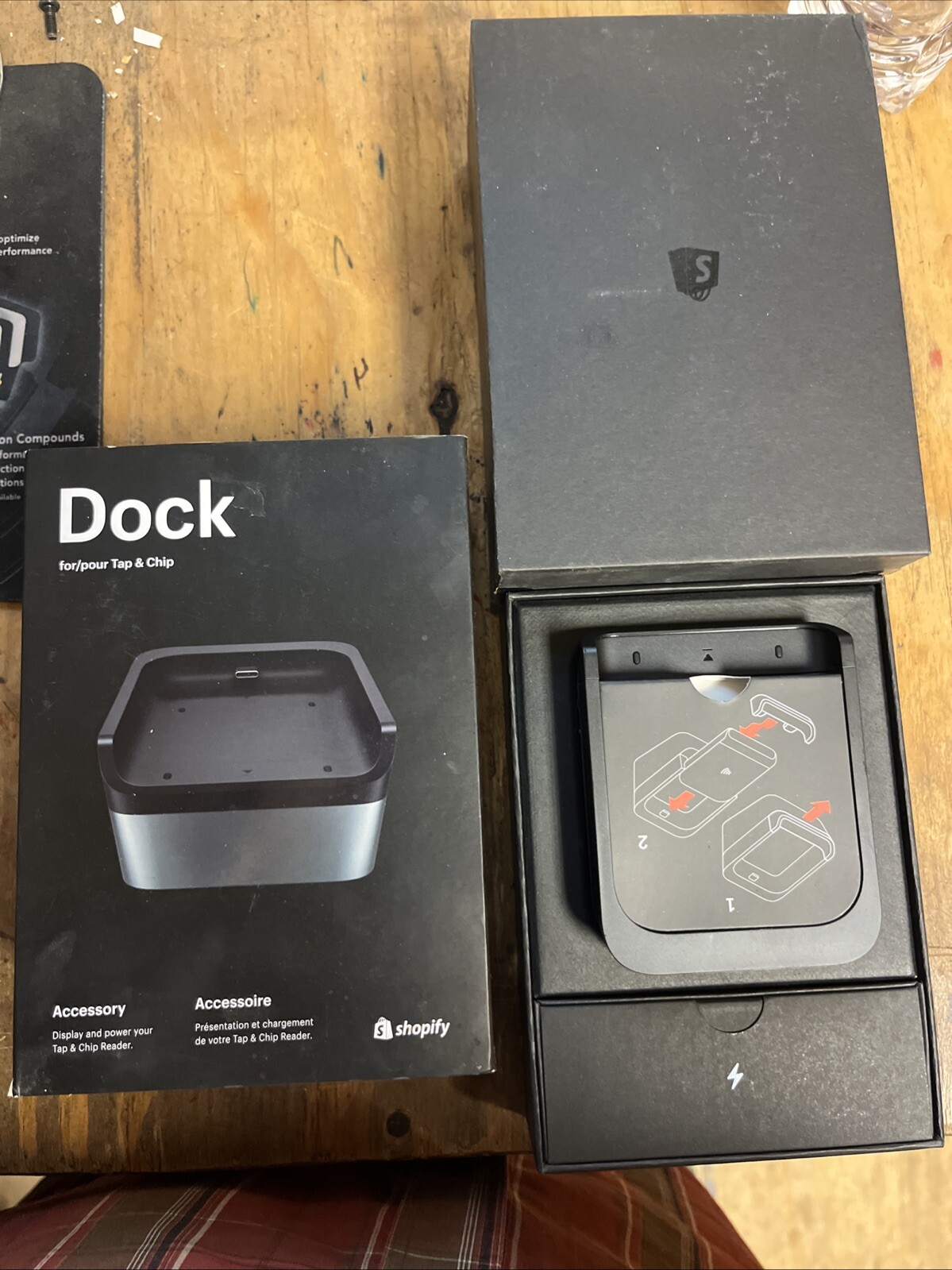 Shopify Dock for Tap and Chip Reader