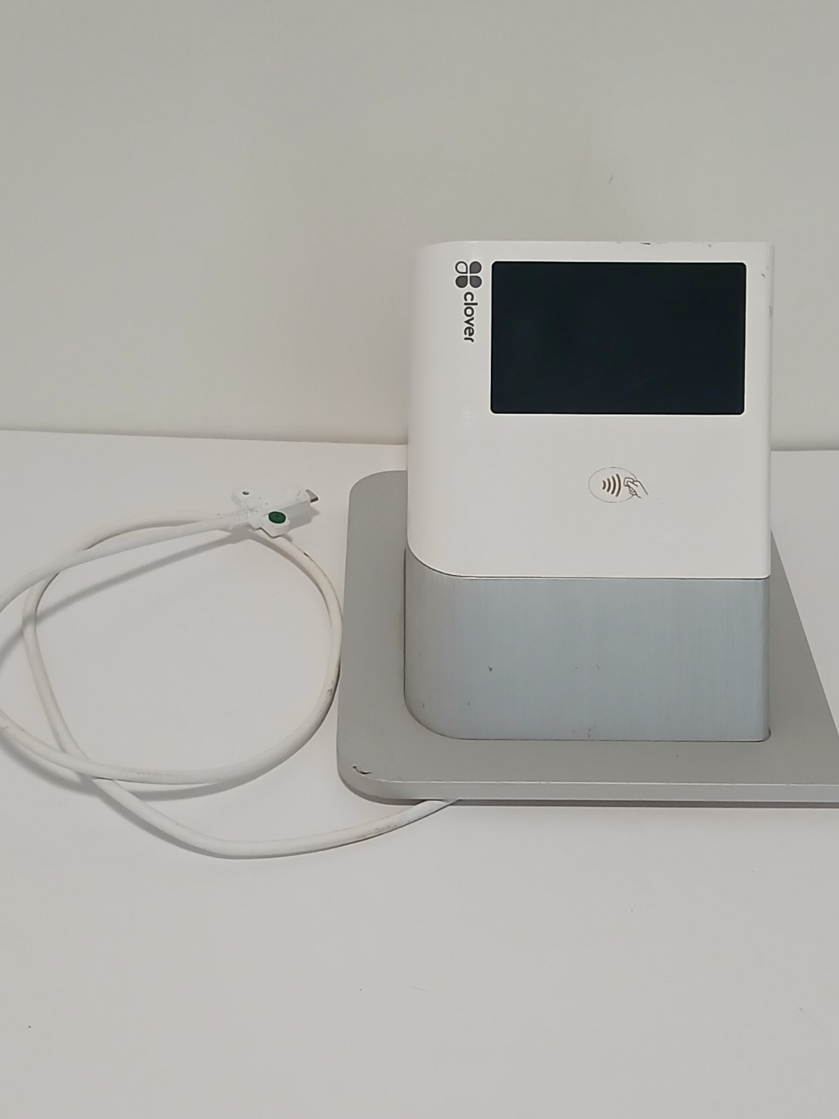 Clover POS Station P550 Printer NFC Apple Pay Contactless Clover Pre-owned