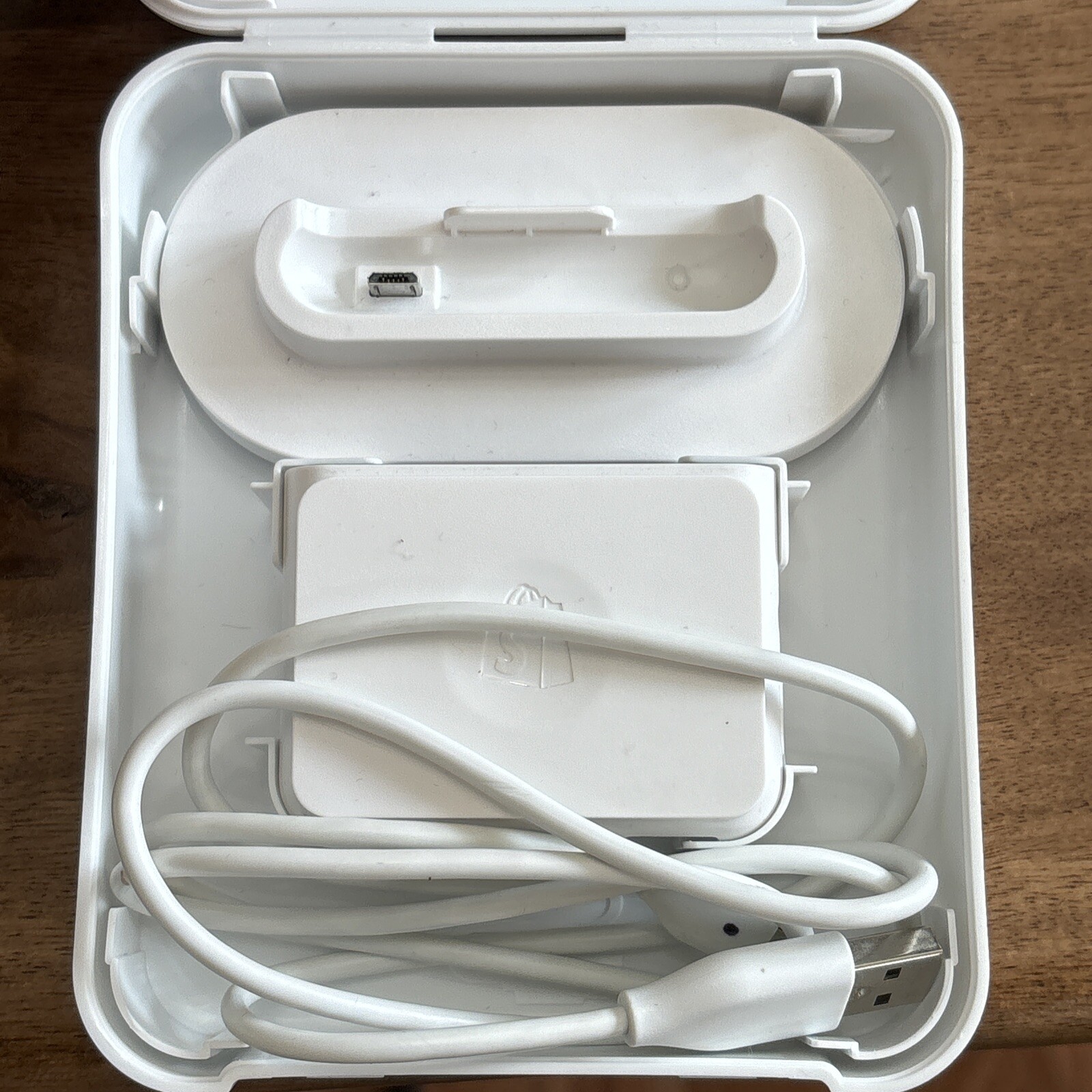 Shopify Chip & Swipe Reader – White (8541732075)