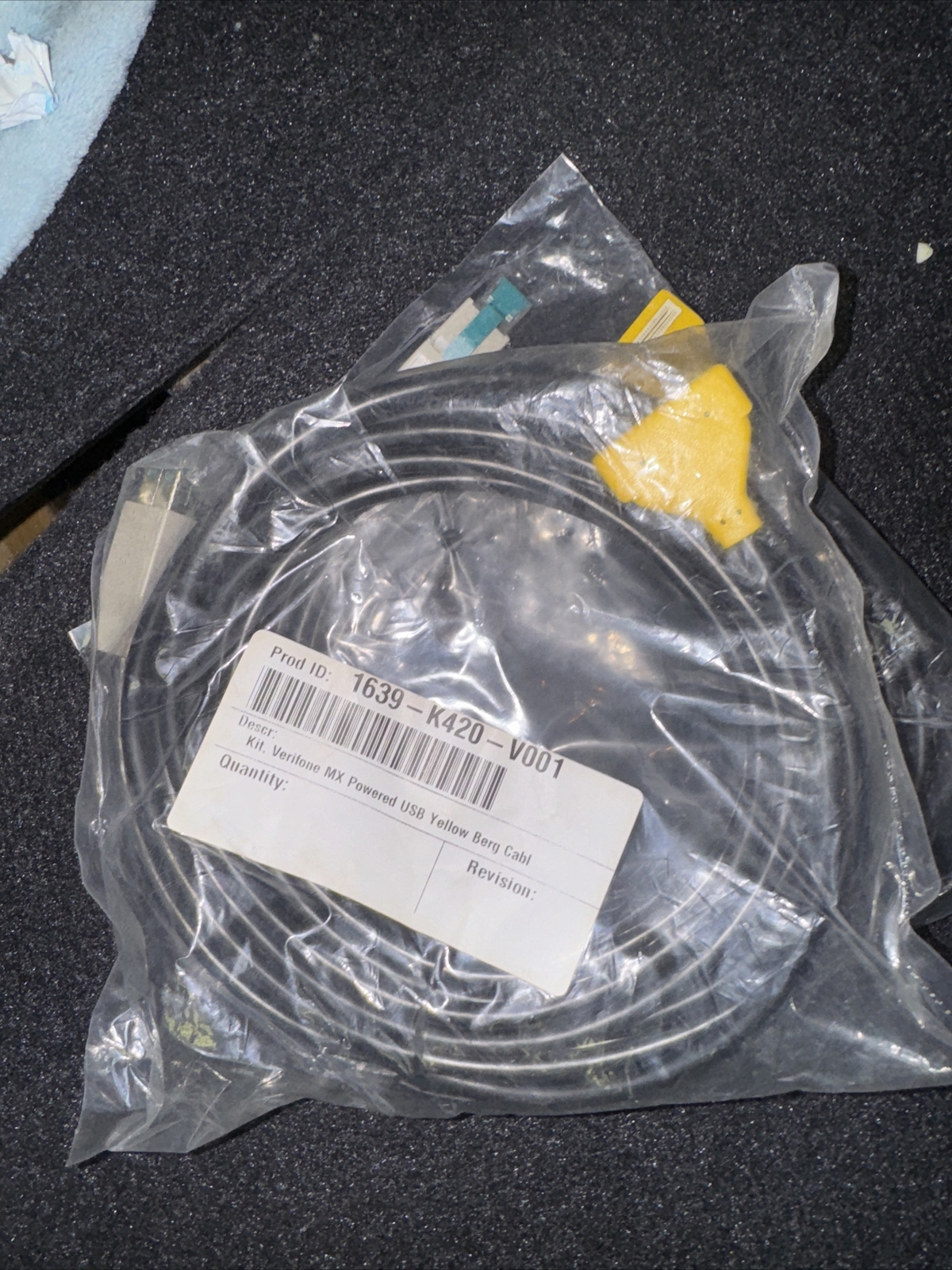 Verifone Mx Powered USB Yellow Berg Cable