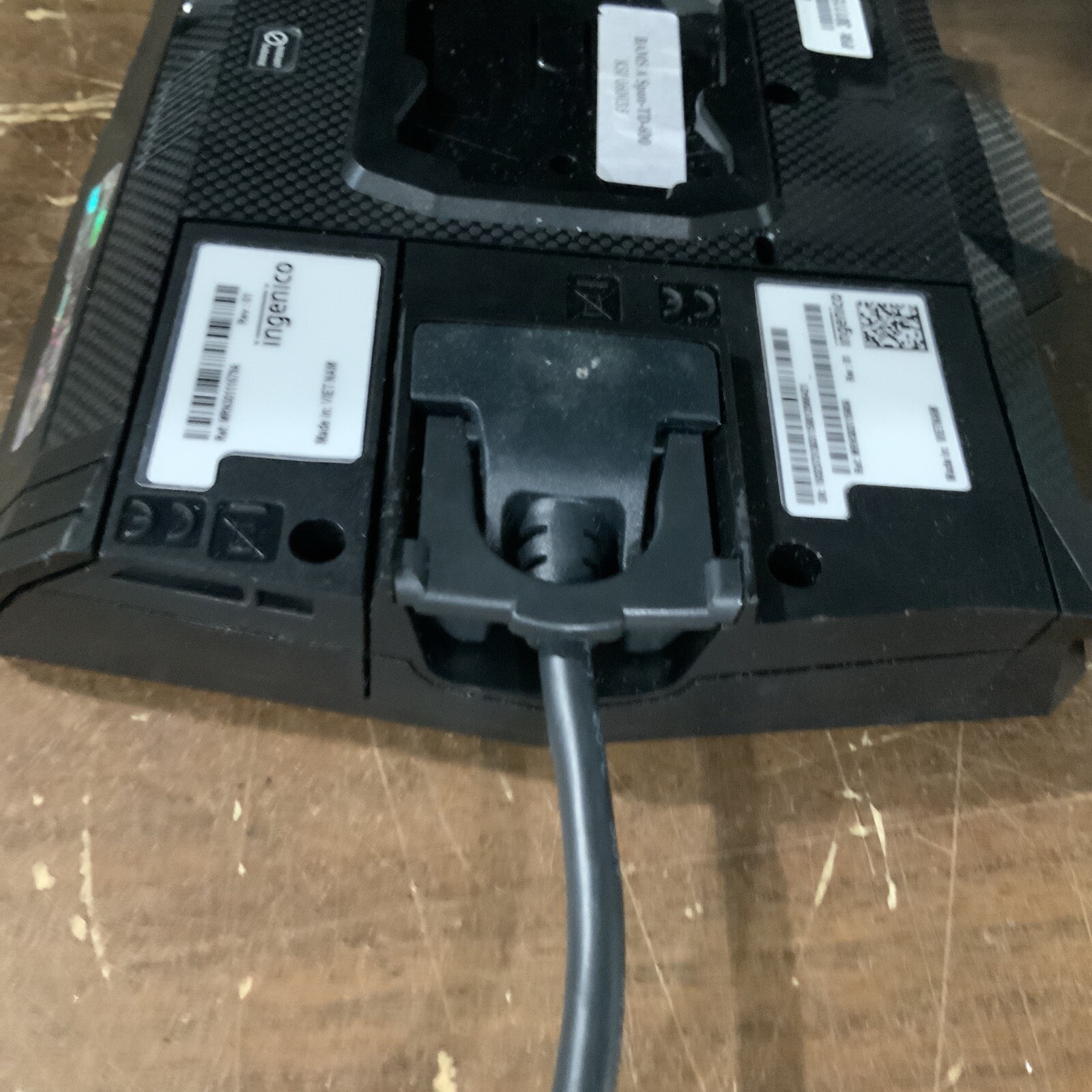 Ingenico Lane 700 Credit Card Terminal With Cords, No Stylus