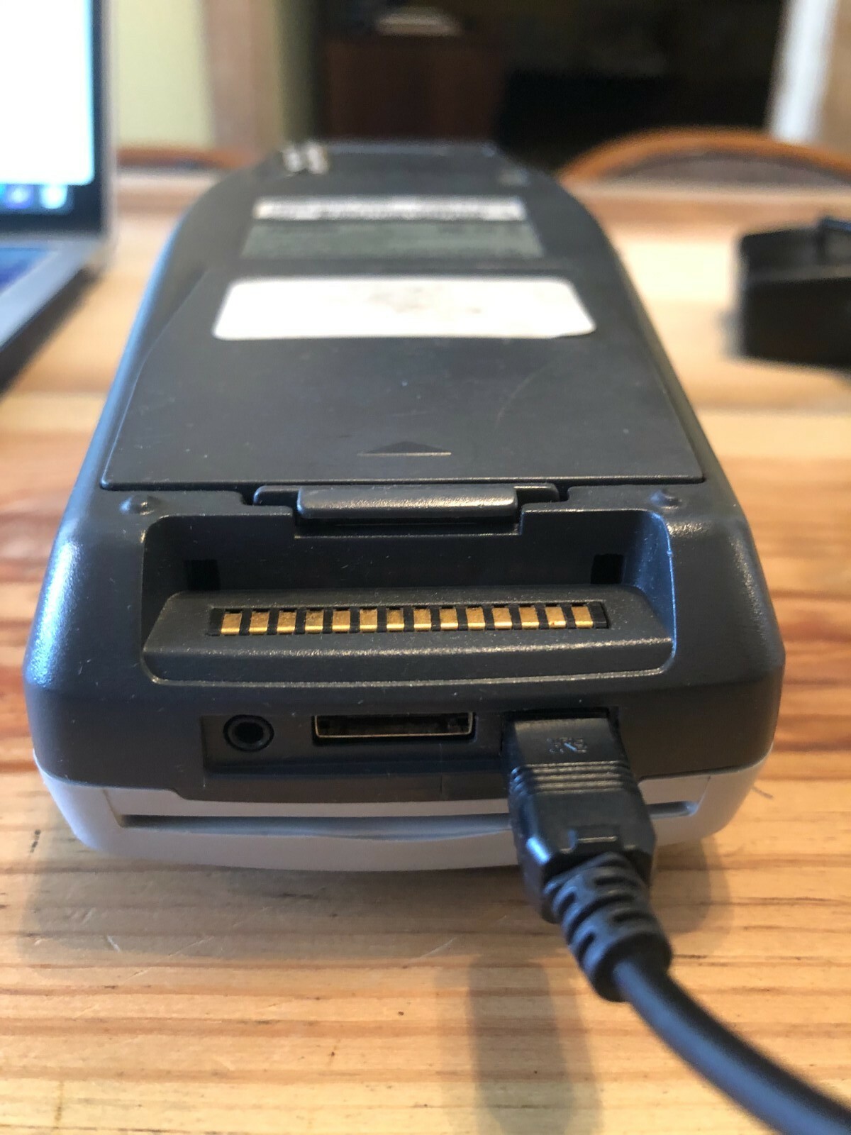 Lipman Nurit 8000 Point Of Sale Credit/Debit Card Terminal with Outlet Plug-In