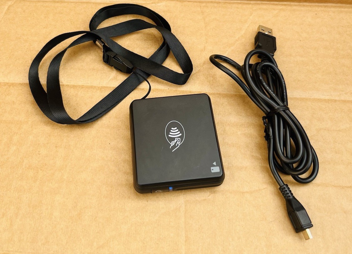 BBPOS CHIPPER 2X POS Bluetooth Credit Card Chip Reader Scanner 2AB7X-CHC2XBT