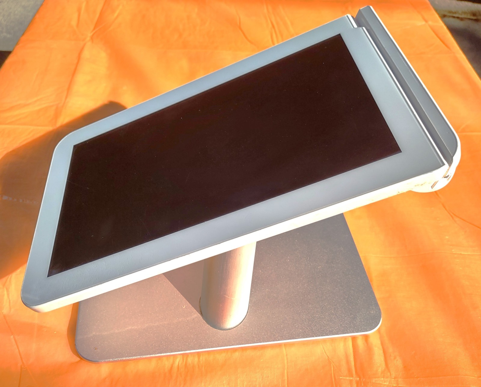 Clover Station 1.0 Model C100 POS Tablet Touchscreen Terminal For Parts