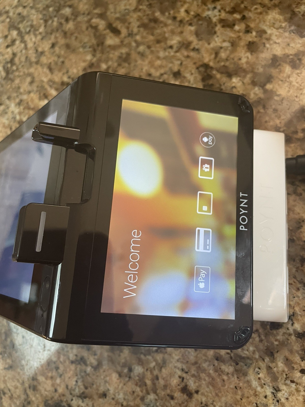 Poynt P3301 Smart Terminal Wireless Credit Card Reader – Preowned