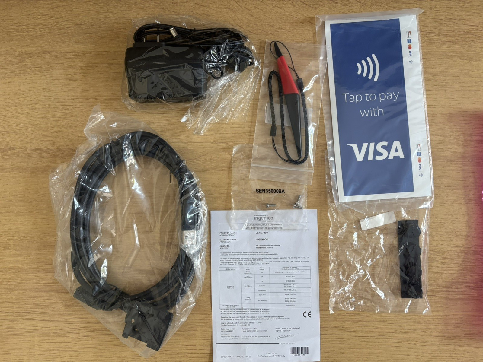 Open Box Ingenico Lane 7000 5″ POS Credit Card Payment Terminal Reader