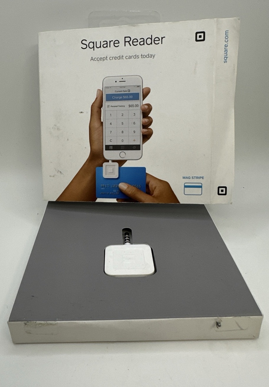 SQUARE Credit Card Reader – iPhone Android iPad 3.5mm Headphone Jack Connector