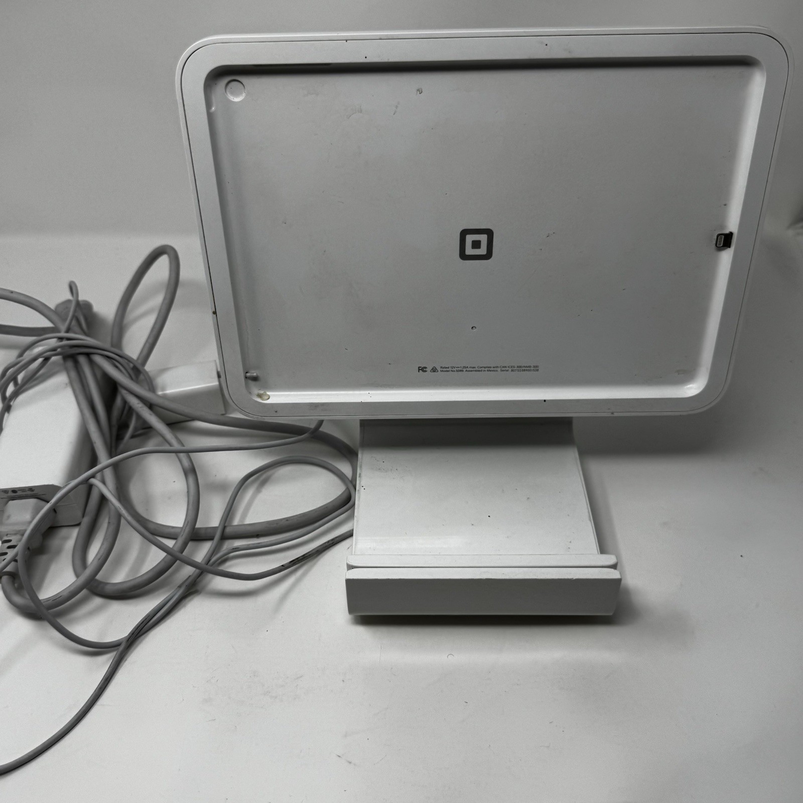 Square S089 Wired POS Credit Card Reader Terminal for iPad Pre-Owned