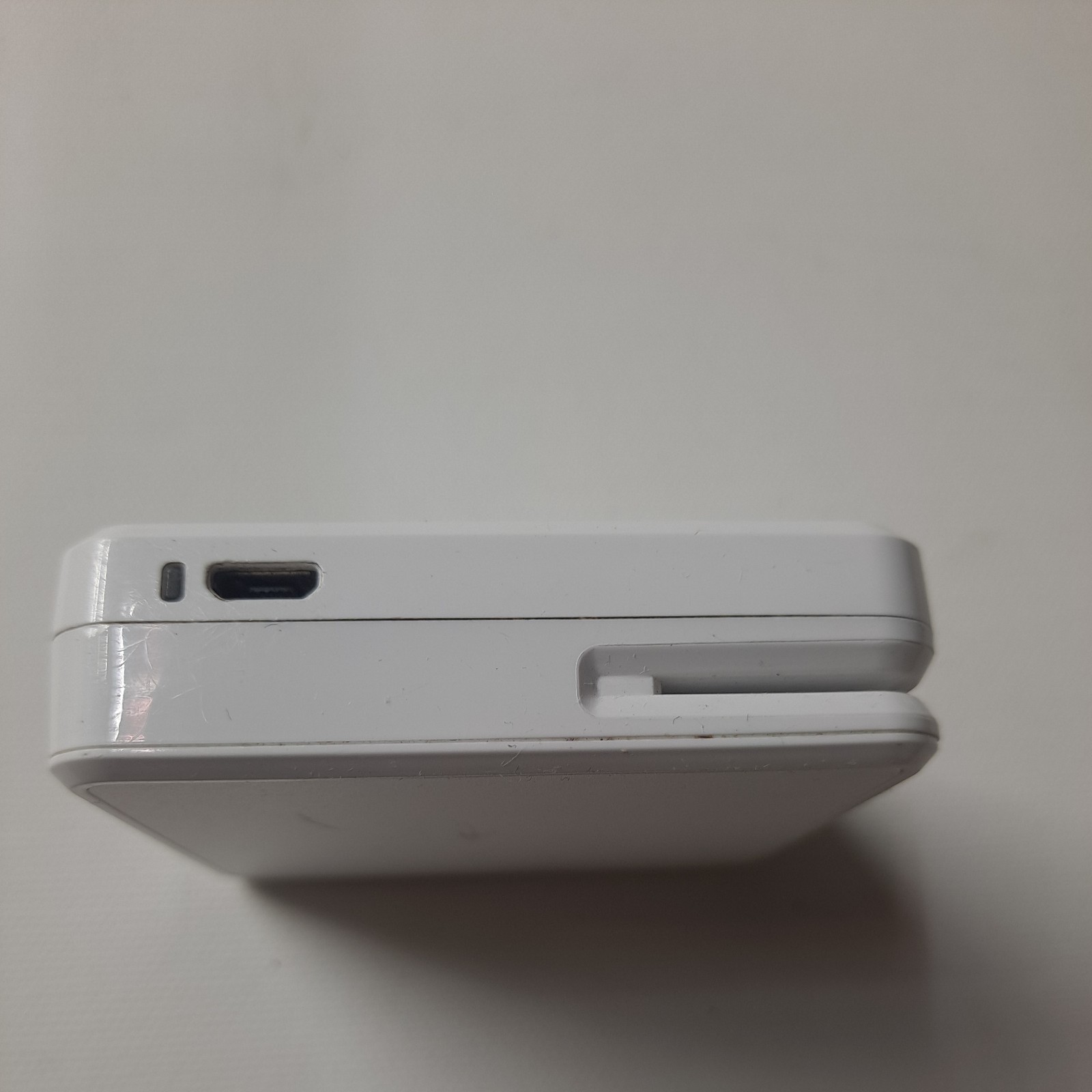 Clover Go RP457 Contactless + Chip + Swipe Card Reader in White