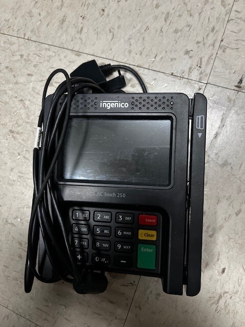 Lot of 15 used Ingenico ISC Touch 250 Payment Terminal – Black – includes cables