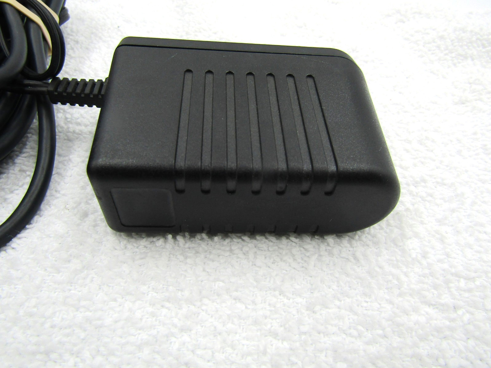 Ingenico AC/DC Adapter 179901469, Model 153051, for use in Ingenico iPP320/350