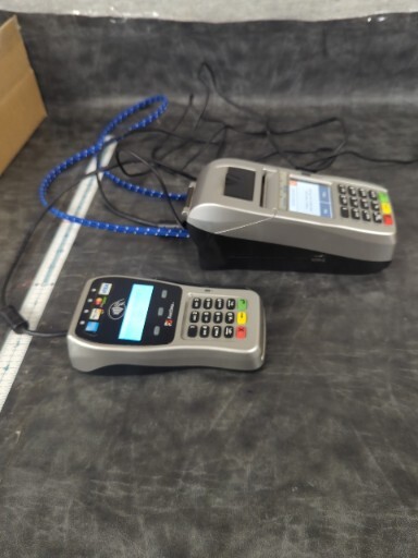 First Data FD130 DUO Credit Card Machine with FD35 EMV NFC PINpad – AC ADAPTER
