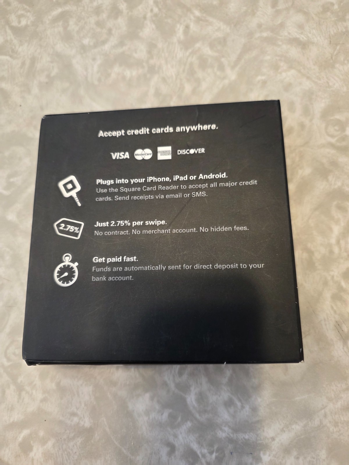 Square A-PKG-0206-01 Credit Debit Card Reader – White Apple iPhone & Android