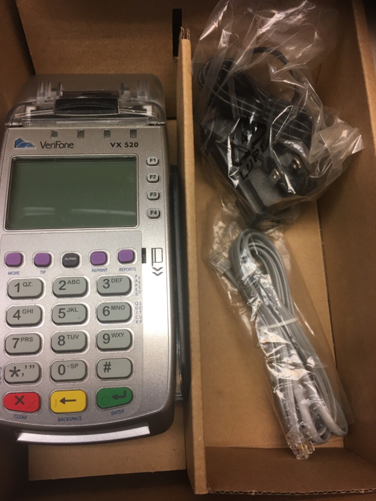 VeriFone Vx520 EMV IP Dial / CTLS – used Verifone Omni 3750 & 3300 CC Terminal