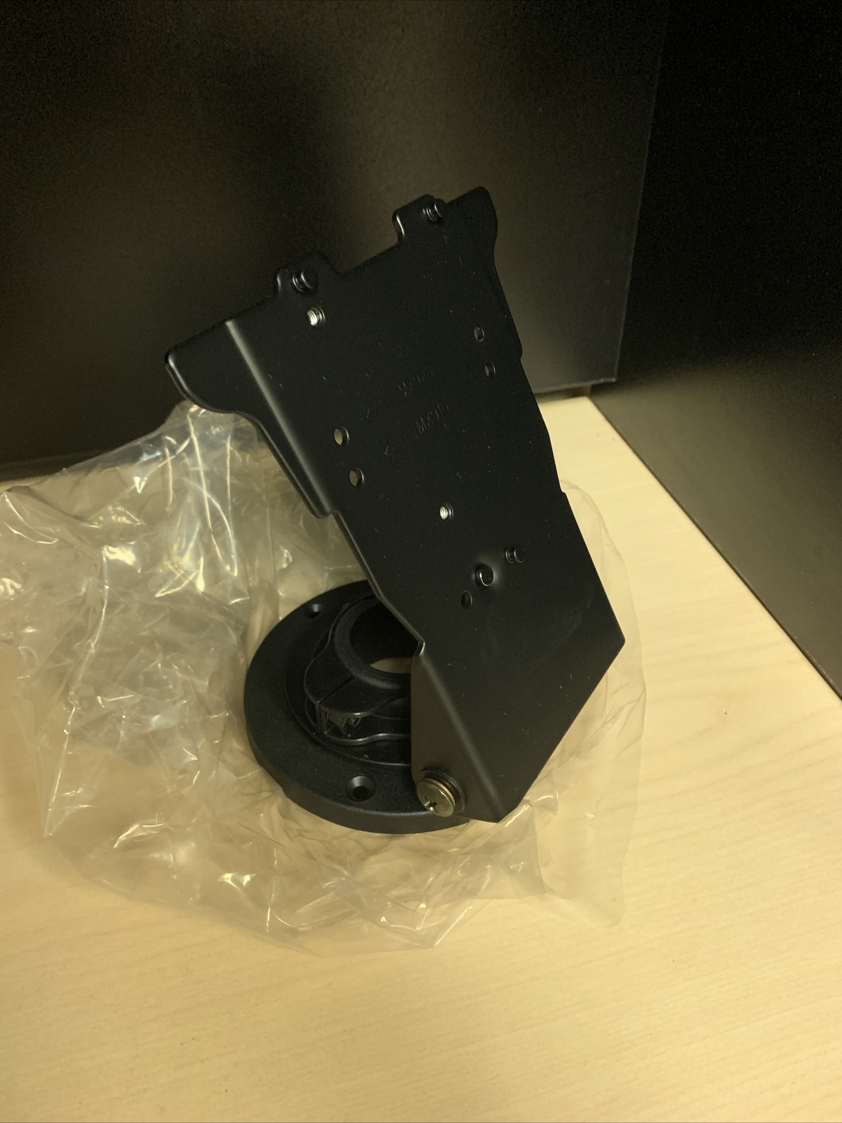 FREE SHIPPING VERIFONE STAND MX915/MX925, 9XX-MET132-009-01-A
