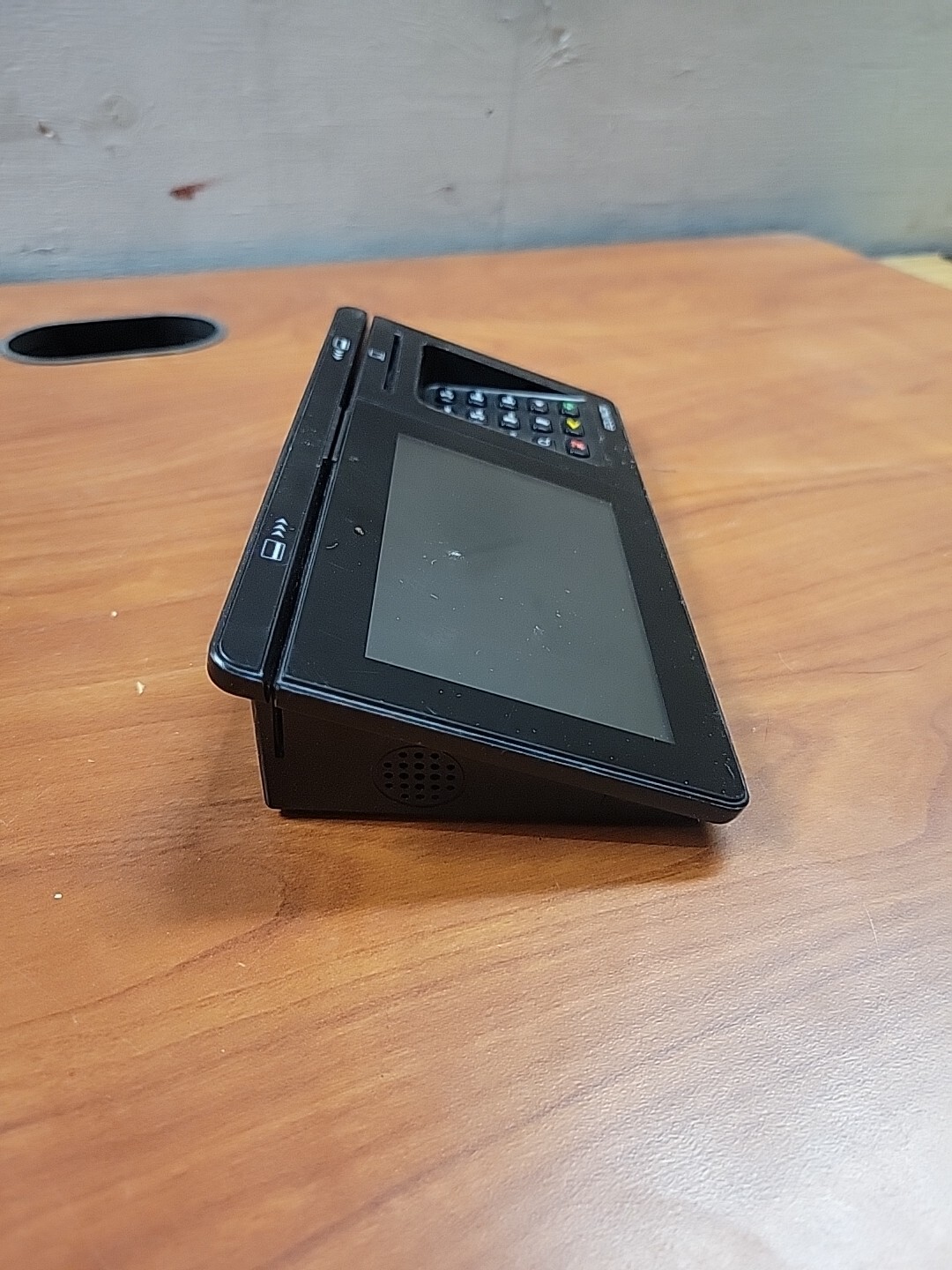 Equinox Luxe 8500i LCD Touchscreen Terminal **UNTESTED**