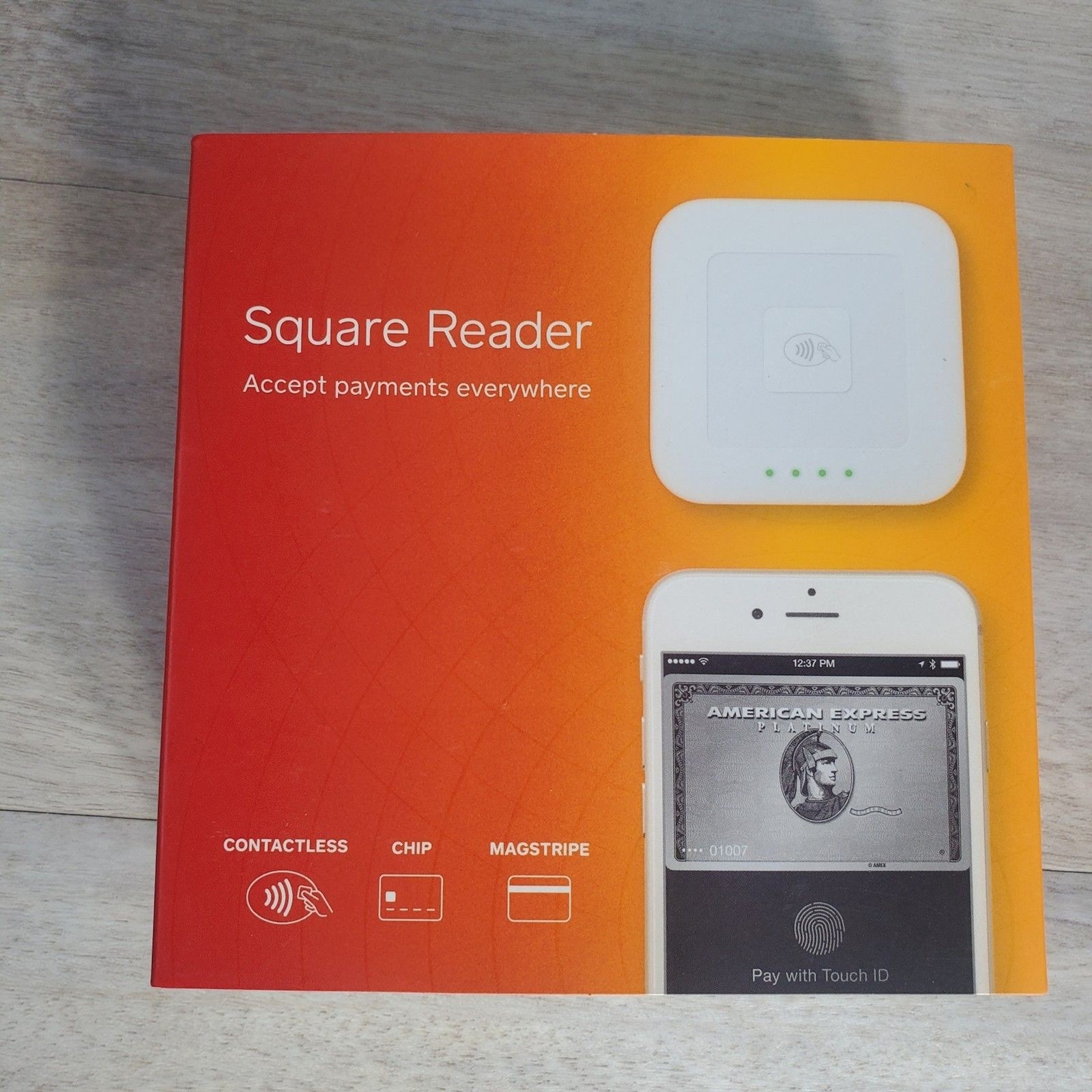 Square S6 White Portable Contactless And Chip Magstripe Credit Card Reader