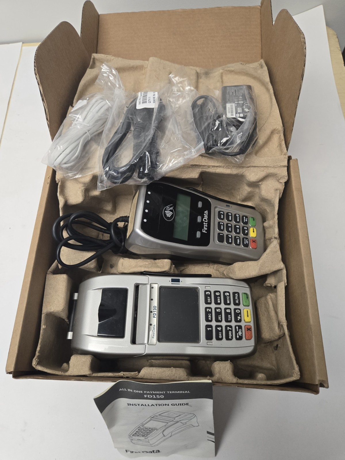 FIRST DATA ALL IN ONE PAYMENT TERMINAL FD130. WITH FD-35 PIN PAD. EXCELLENT!