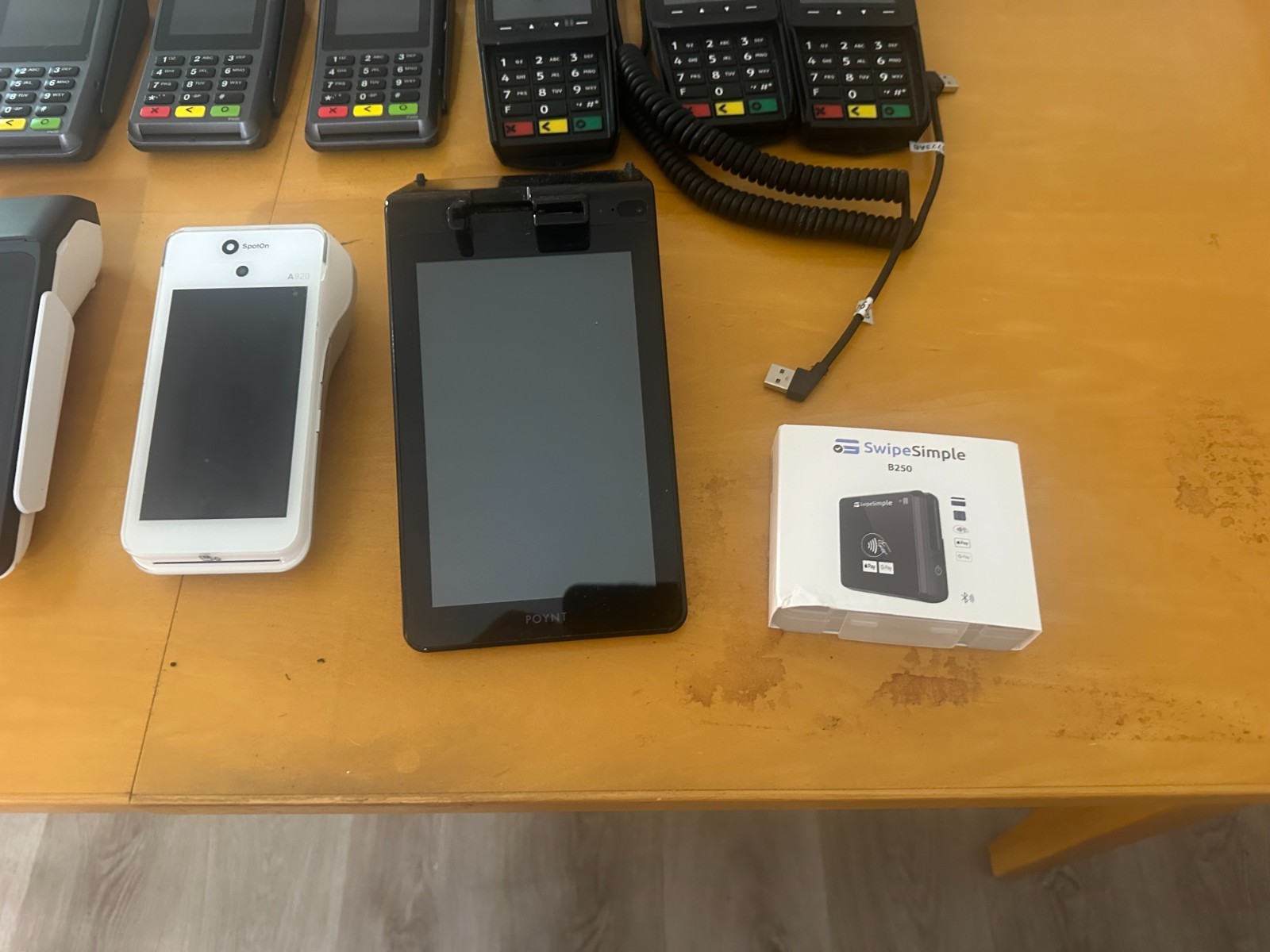Credit Card Terminals, Ingenico 3500/1500, Verifone T650’s, P400 Pin pads