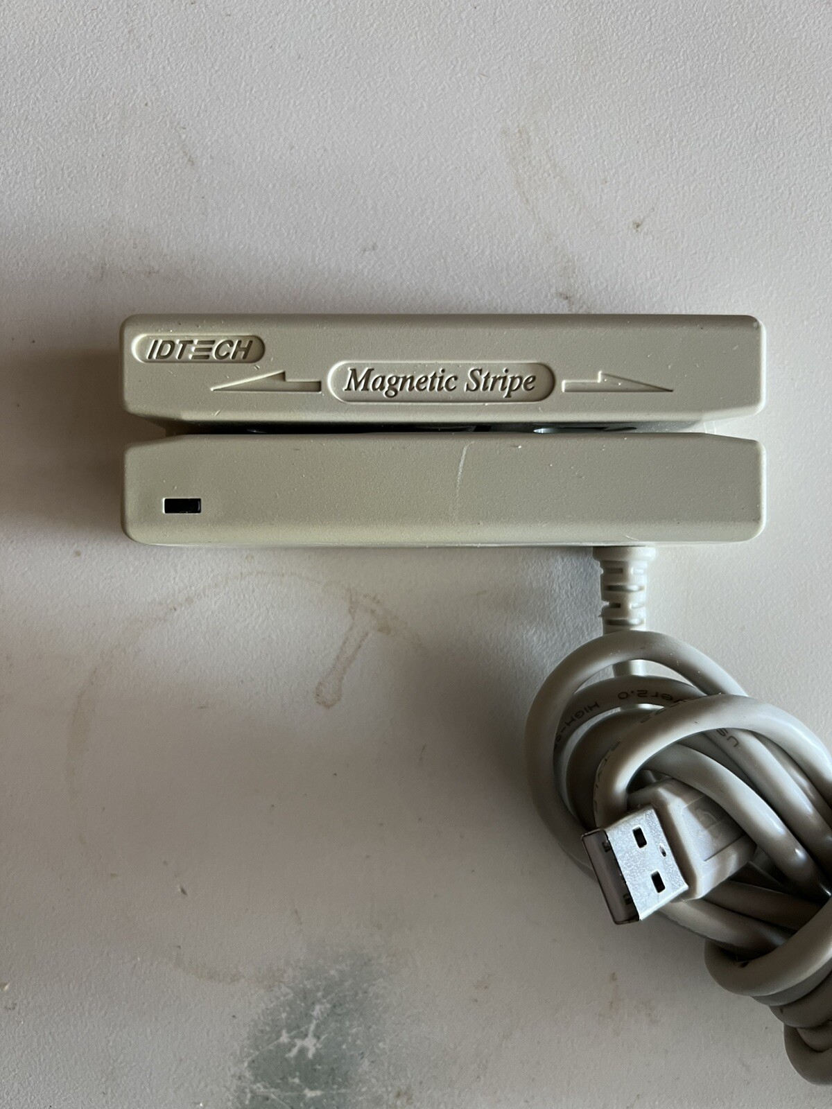 ID Tech IDMB-334133 USB Magnetic Strip Reader – Beige