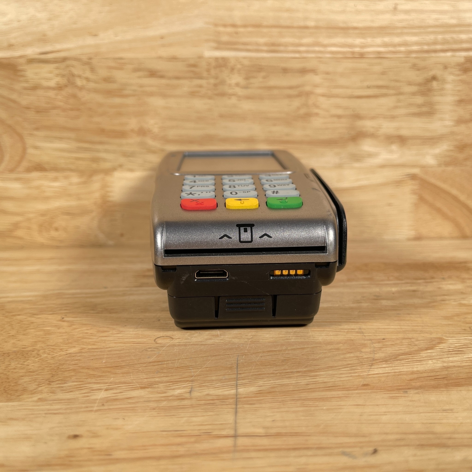 Verifone VX 680 3G Silver Handheld Wireless Bluetooth Credit Card Terminal