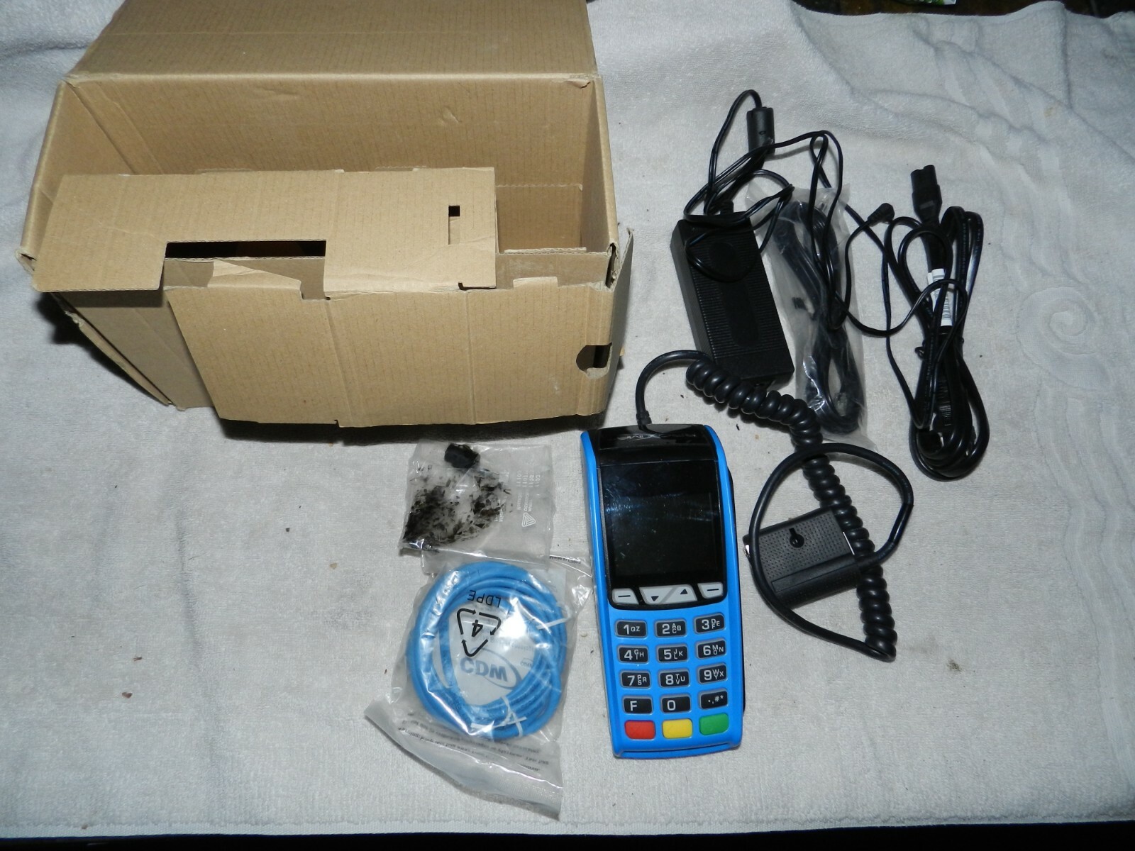 Ingenico iCT250 Credit Card Terminal Reader Used