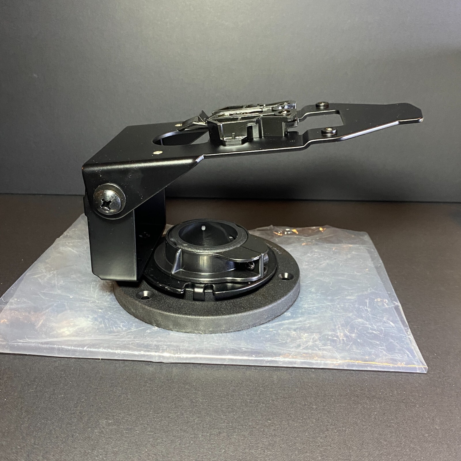 Havis 367-4531 Low Contour Stand 8-90 Degree Center Hole Swivel LAN 7000
