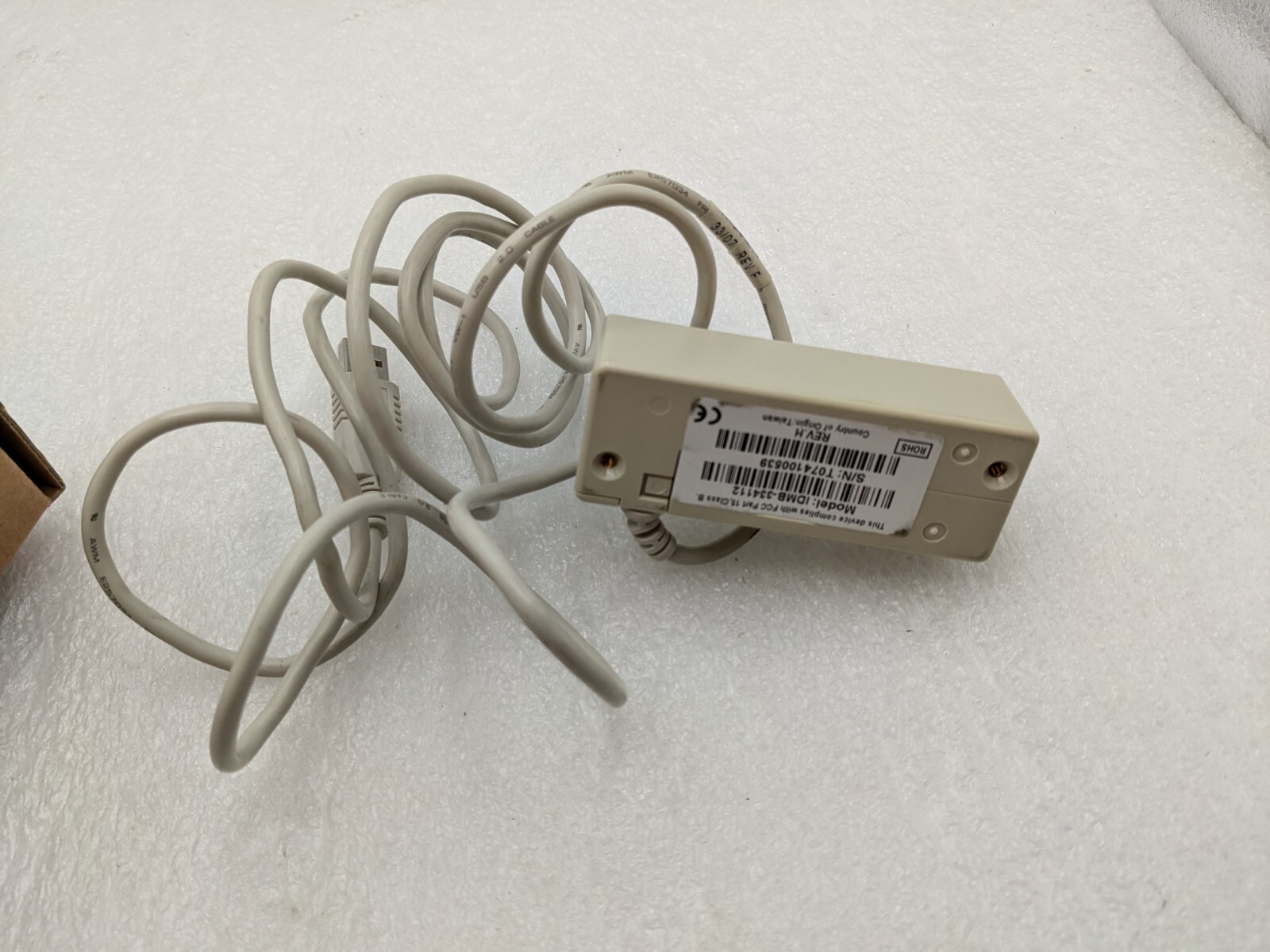 Lot of 2 ID Tech IDMB-334112 White USB Magnetic Strip Reader White FREE SHIPPING