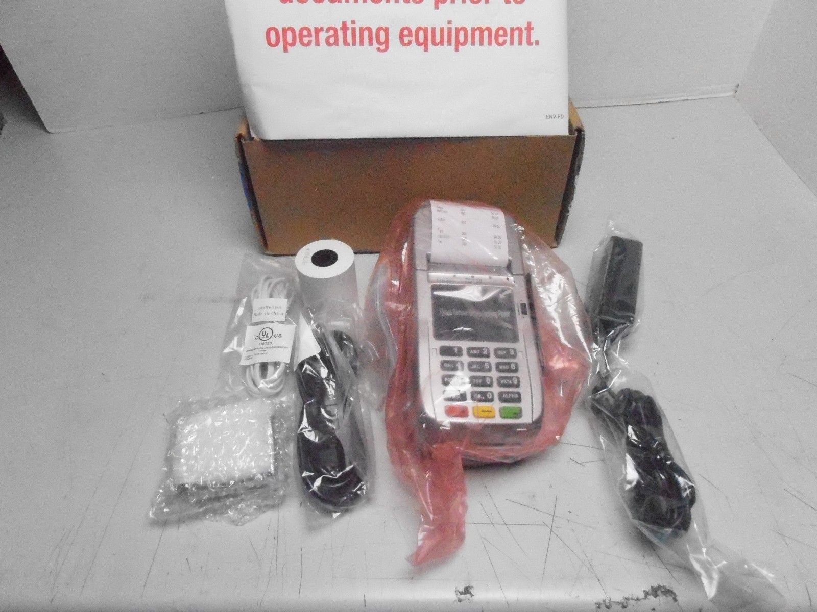 First Data – FD130 – Duo Credit/Debit Card Machine POS Terminal – Unit only