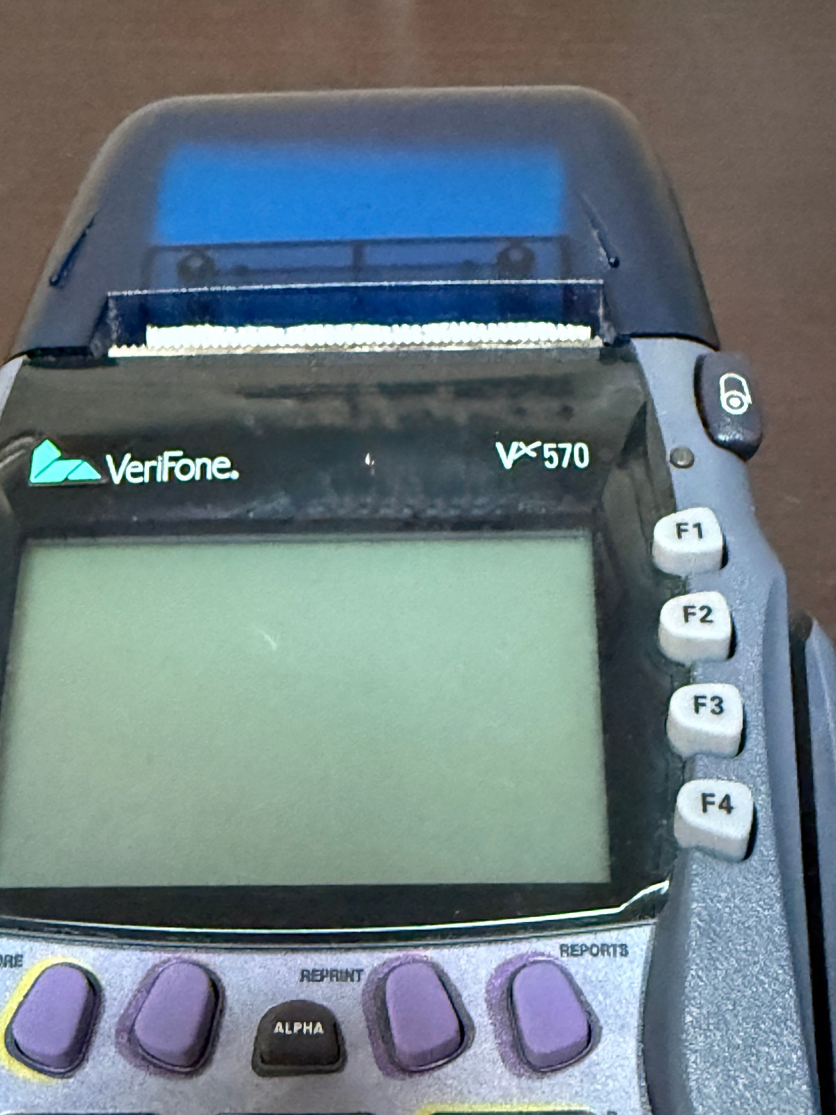 VeriFone OMNI 5750 V 570 Credit Card Terminal M257-566-04-NAA W Chip Reader