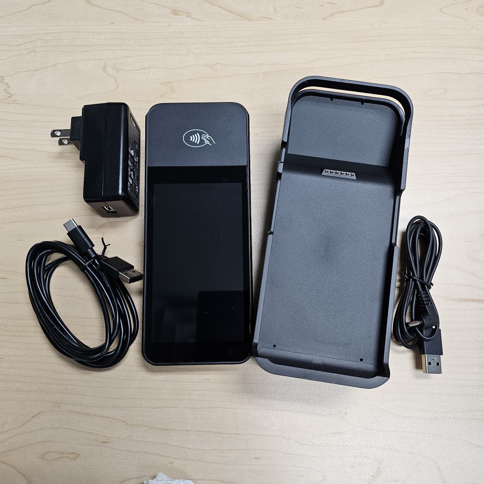 WisePOS E Card Reader, Handheld Portable, NFC, Chip Reader, LCD Screen, Stripe
