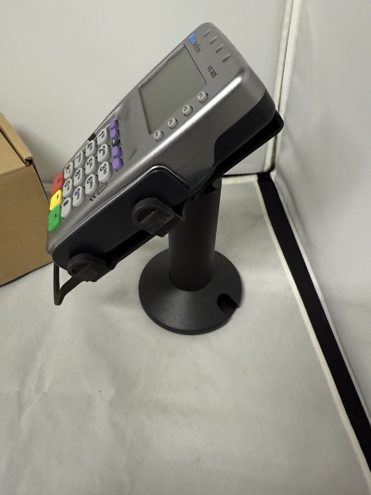 BUNDLE VeriFone VX805 Card/Chip Reader M280-703-AB-WWA-3 + Swivel Stand