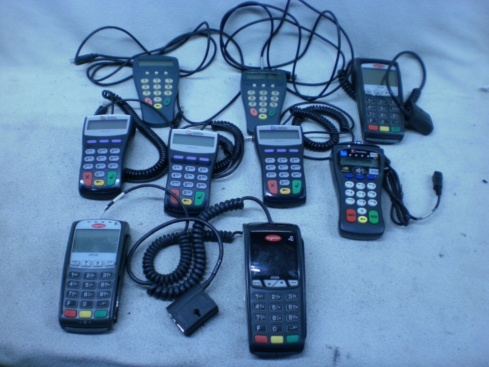 Lot of 9 Credit Card Terminal x3 VeriFone 1000SE/ Hypercom P1320 see description