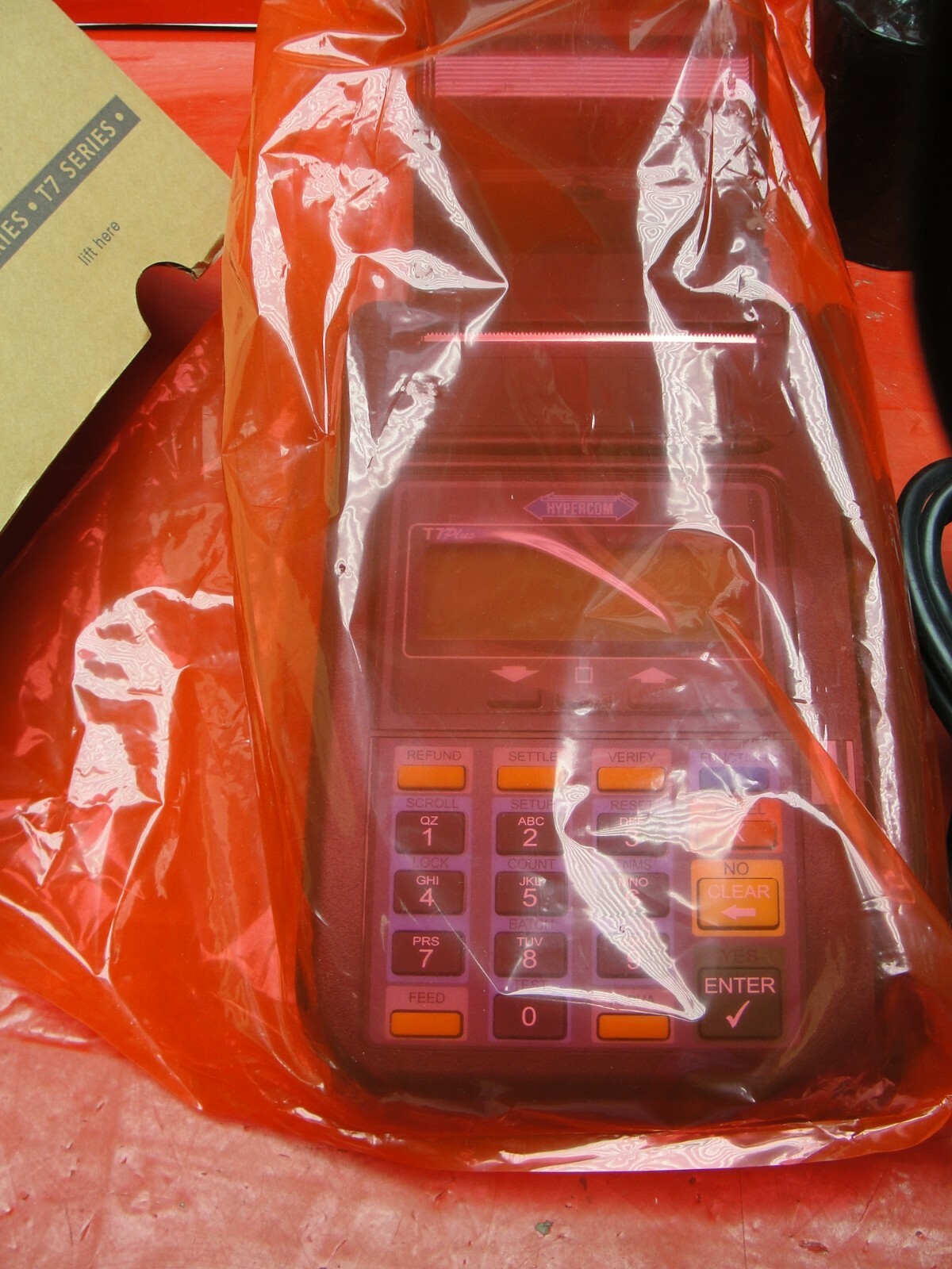 BRAND NEW HYPERCOM T7 PLUS CREDIT CARD PROCESSING TERMINAL