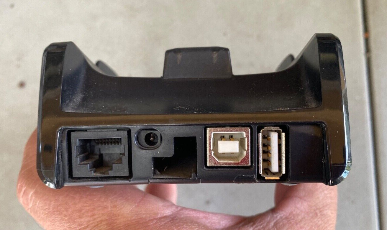 INGENICO IWL200 Charging Base, Power Cord Plus Accessories – IWL2xx Series OEM