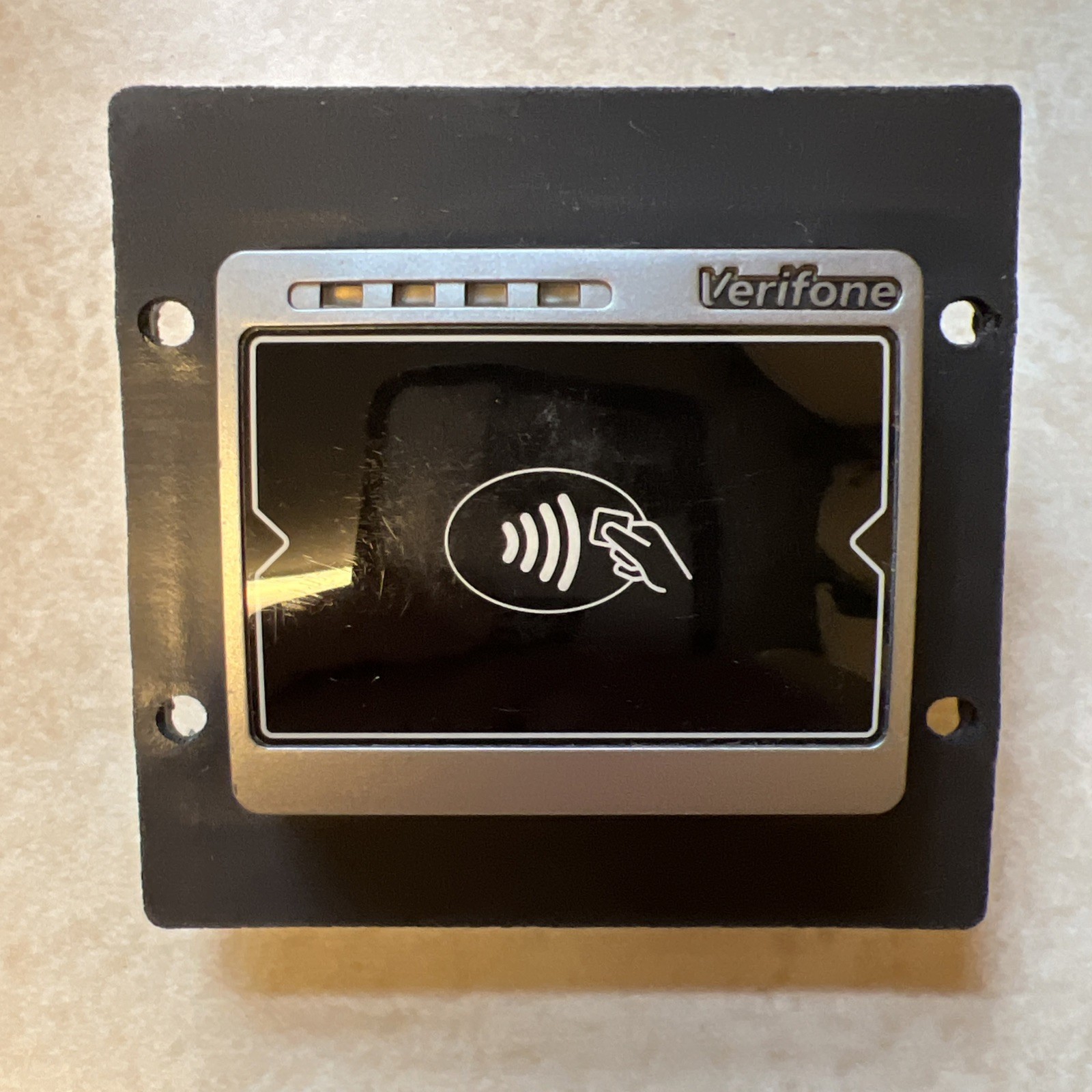 Verifone Contactless Tap Card Reader UX400 M159-400-100-WWB Rev A05 UNTESTED