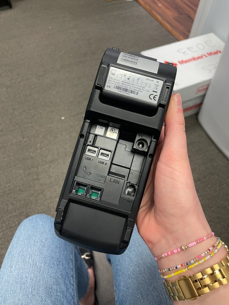 Dejavoo Z8 Credit Card Terminal Used