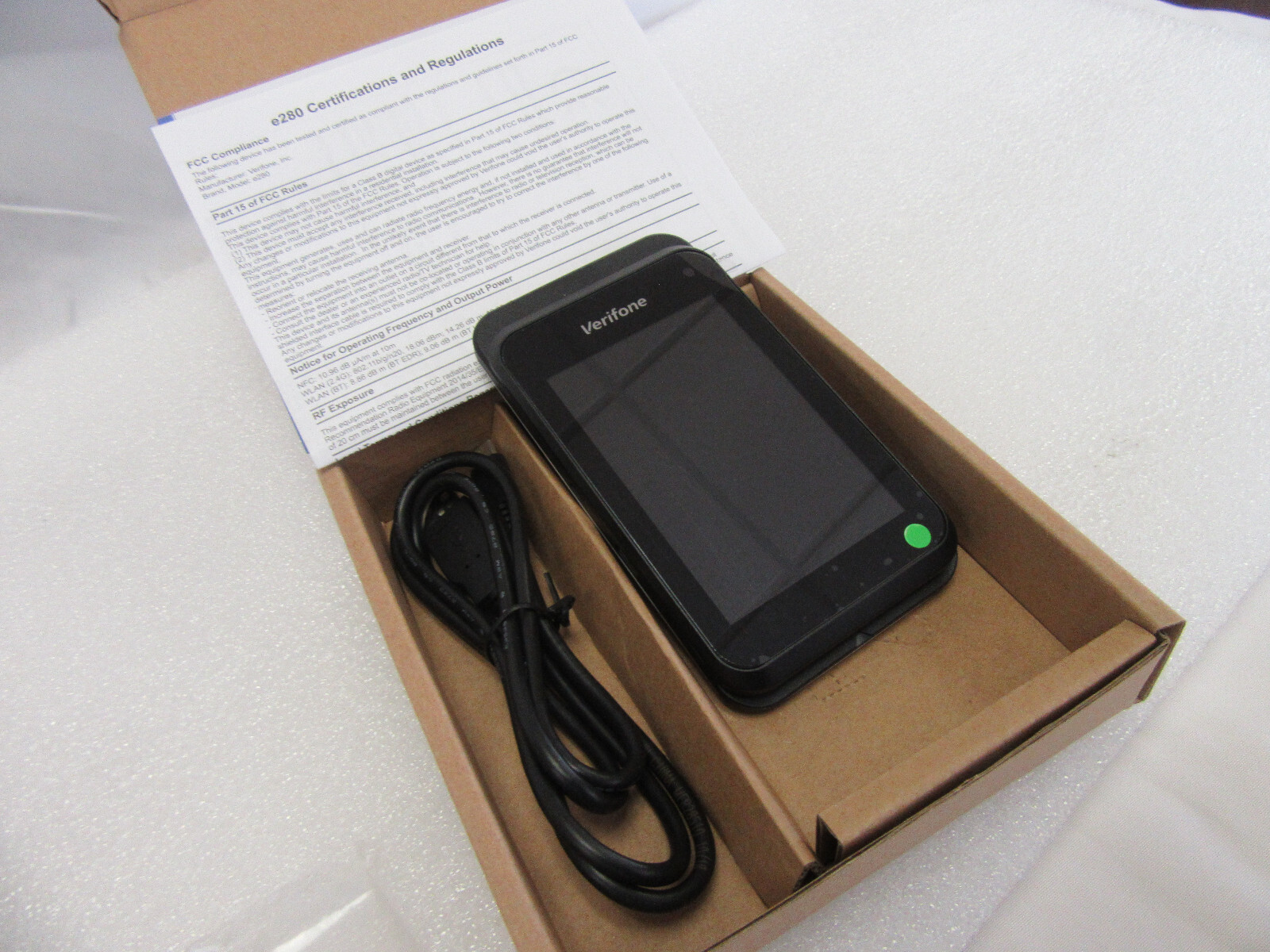 VERIFONE E280 mPOS WWA ENGAGE IDEVICE P/N: M087-602-11-WWA