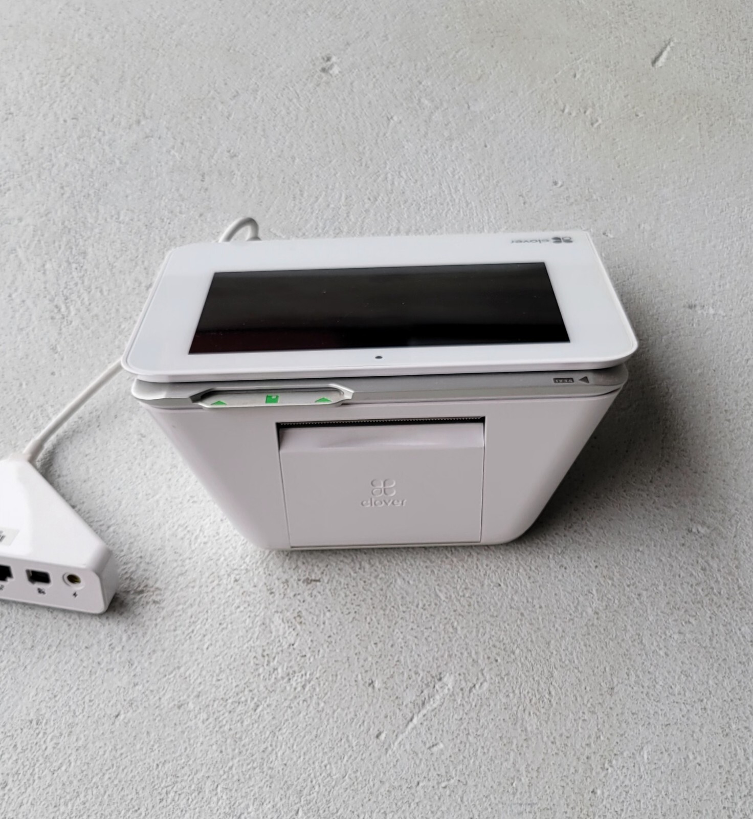 Clover Mini Wifi C300 – Card Reader / POS Point of Sale System, Pre-owned.