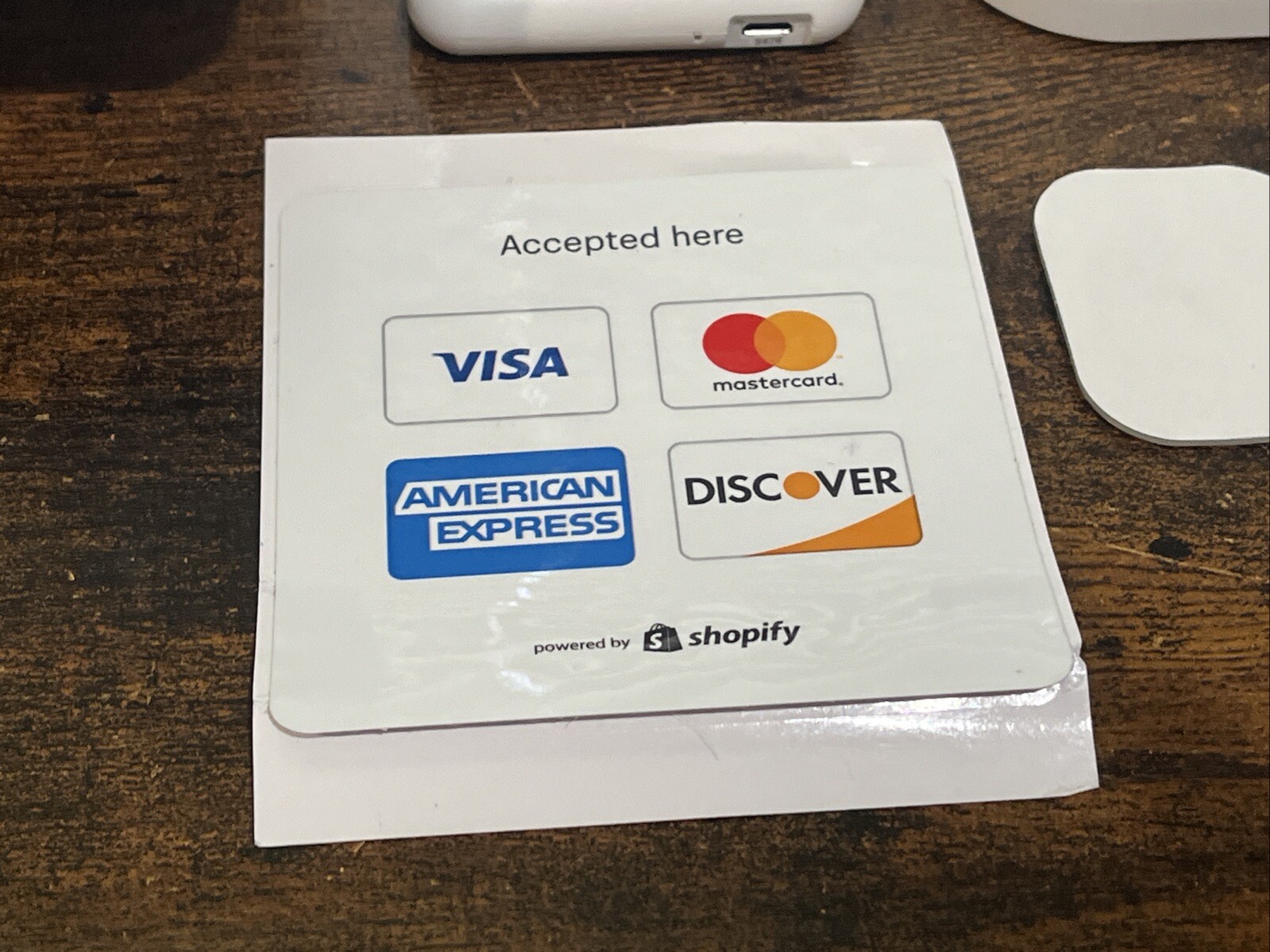 Shopify Chip and Swipe Credit Card Reader White Model S1701 Excellent Condition