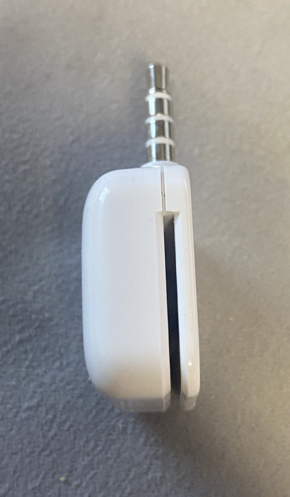 Square Credit Debit Card Reader – White for Apple iPhone & Android
