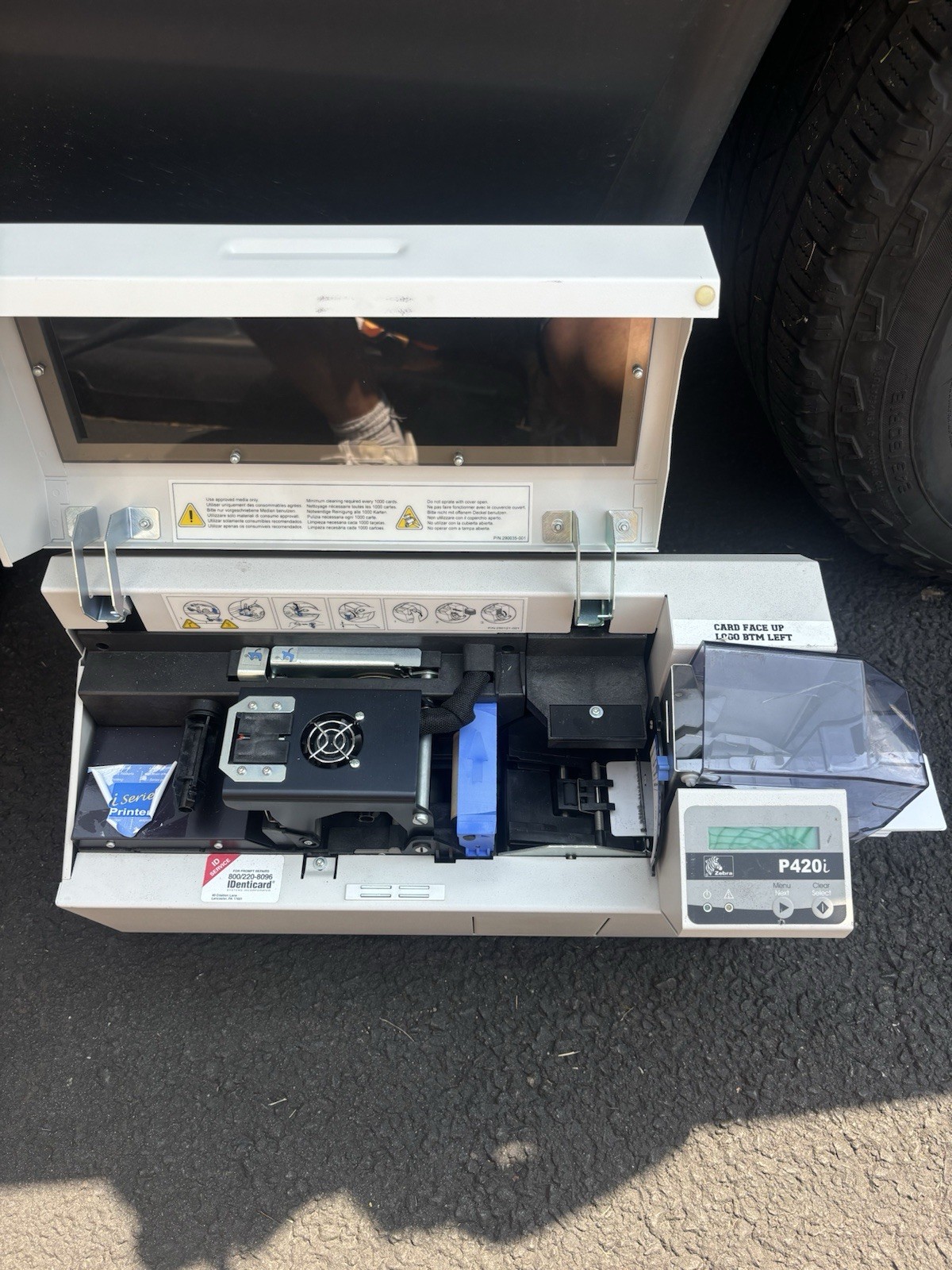 ZEBRA P420i ID CARD PRINTER – IMPRIMANTE DE CARTE BADGE PVC – UNTESTED AS IS