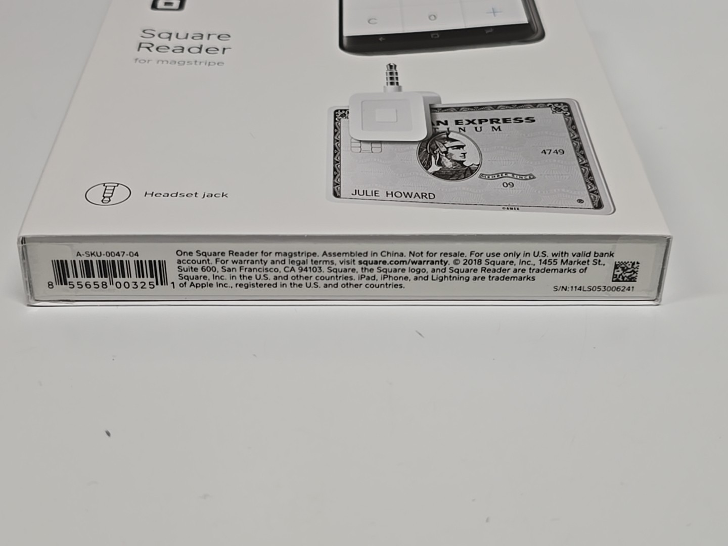 Square A-PKG-0206-01 Credit Debit Card Reader – White for Apple iPhone and…